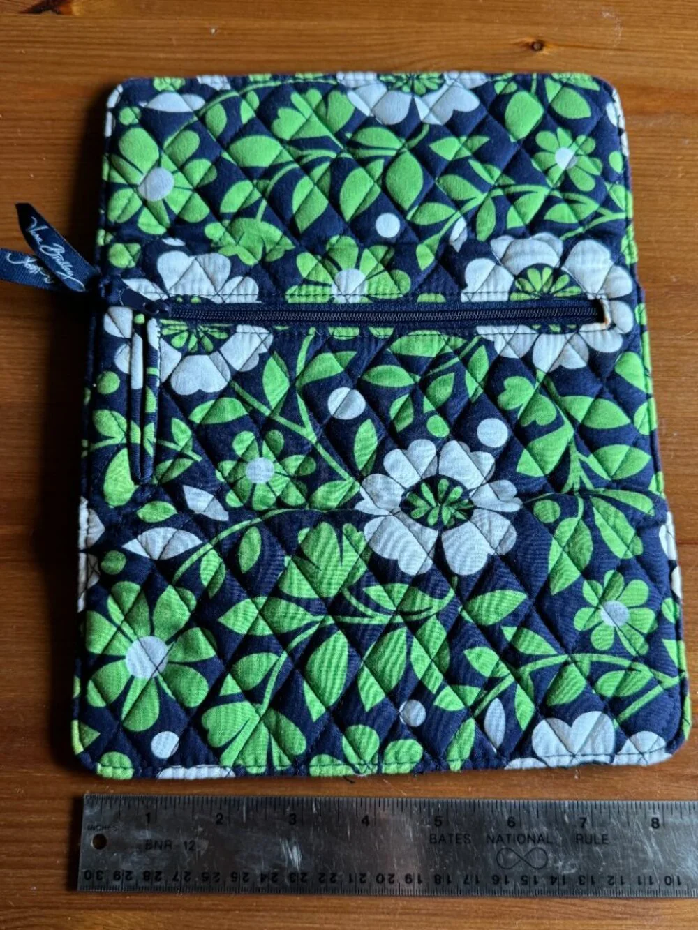 Vera Bradley Lucky You Trifold Magnetic Closure Wallet Green Navy Print Floral